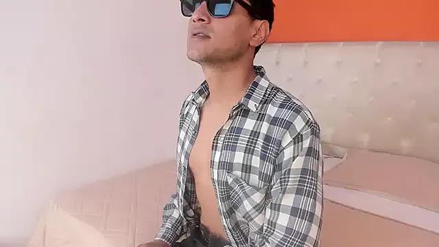 PlayPartyy from StripChat is Freechat