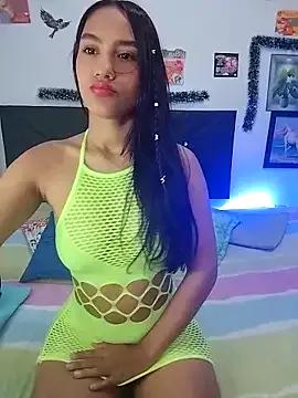Try our girls live displays and explore the company of endless strippers, with beautiful physiques, vibrating toys and more.