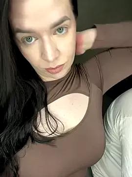 Poly_Nick from StripChat is Freechat