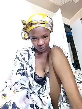 popperlay from StripChat is Freechat