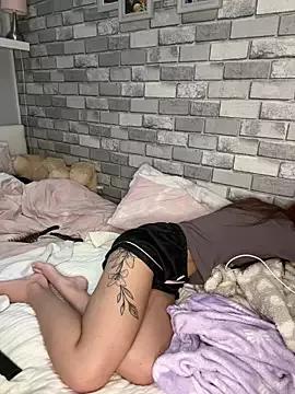 Photos of Poppy_frankie from StripChat is Freechat
