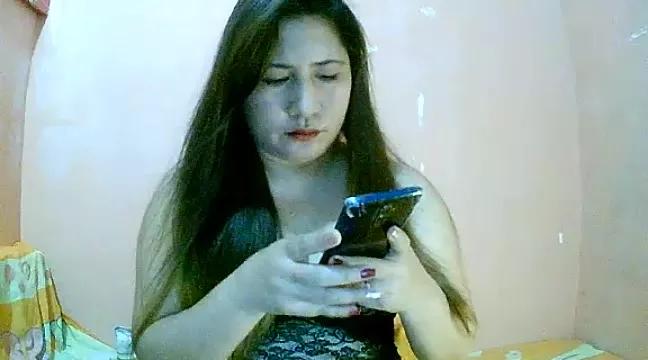 PPH_LARAH from StripChat is Freechat