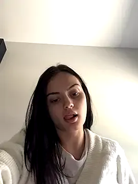 Avatar of prettylittlefooxy