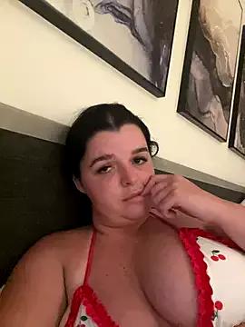 PrettyPaigee from StripChat is Freechat