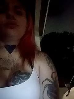 Try our girls live displays and explore the company of endless strippers, with beautiful physiques, vibrating toys and more.