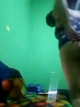 Prinsisa_sara from StripChat is Freechat