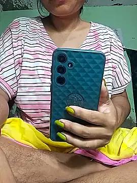 Priya_Bong from StripChat is Freechat