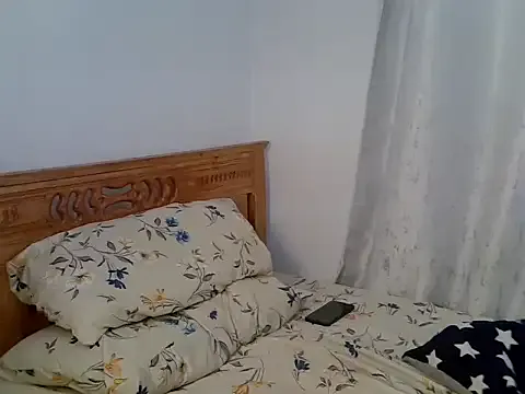 Avatar of purplescarlet