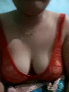 Queen-Rb from StripChat is Freechat