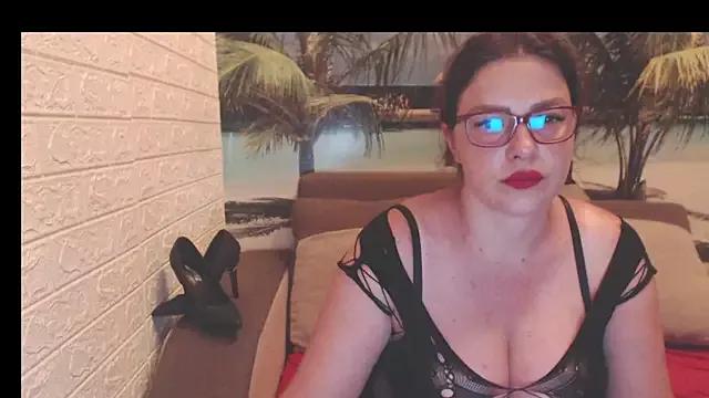 Try our girls live displays and explore the company of endless strippers, with beautiful physiques, vibrating toys and more.