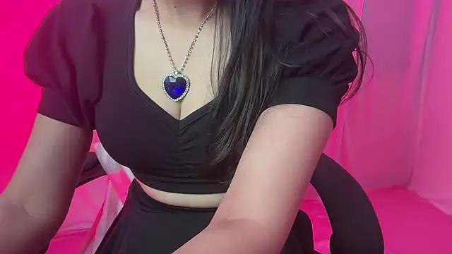 Try our girls live displays and explore the company of endless strippers, with beautiful physiques, vibrating toys and more.
