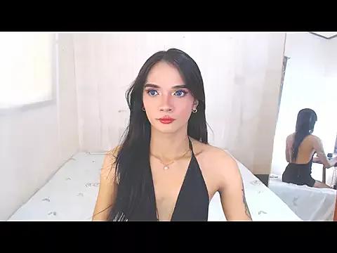 Try our girls live displays and explore the company of endless strippers, with beautiful physiques, vibrating toys and more.