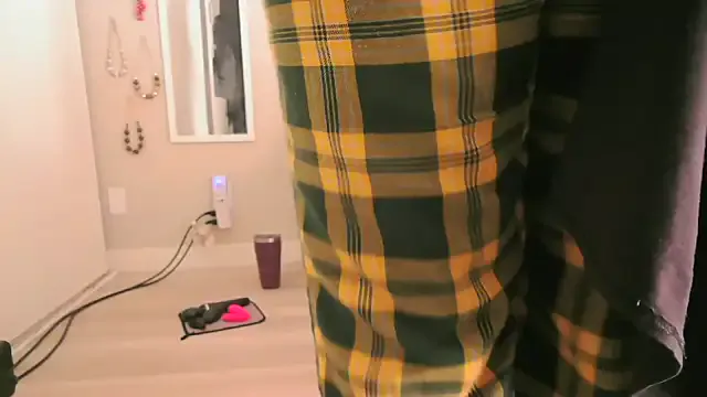 Queenanitadix — 3 Min Atm with 8In Blk Toy!