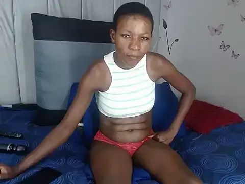 Avatar of QUEENASHxXx