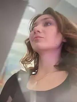 QuitieLia webcams show profile image 