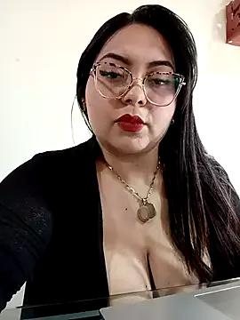 Try our girls live displays and explore the company of endless strippers, with beautiful physiques, vibrating toys and more.