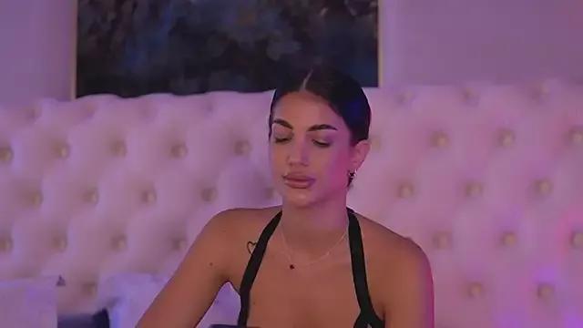 Photos of RaisaKali from StripChat is Freechat