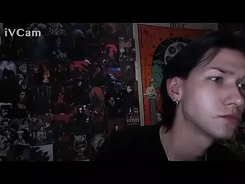 Raven_Torn from StripChat is Freechat