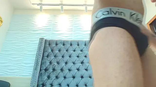 RavenandCody from StripChat is Freechat