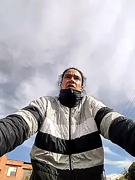 rebekka_simpson — Outdoors The tits