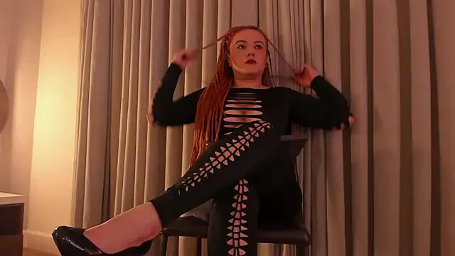 Red_Gintonics — Rub clit