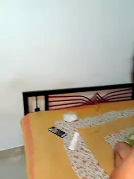 RedQQueen from StripChat is Freechat