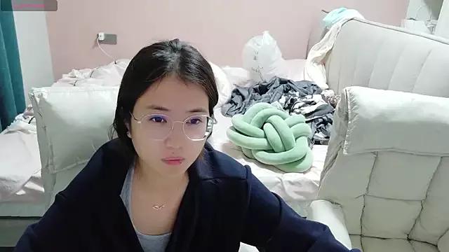 redrose520 from StripChat is Freechat