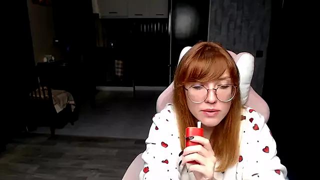 Try our girls live displays and explore the company of endless strippers, with beautiful physiques, vibrating toys and more.