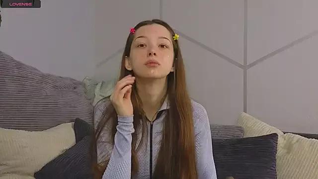 RemiFlover from StripChat is Freechat
