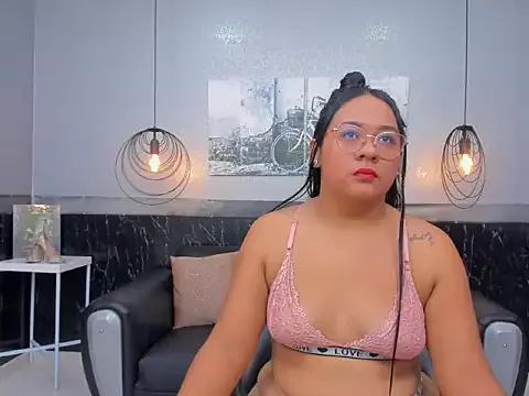 RenataVelvet from StripChat is Freechat