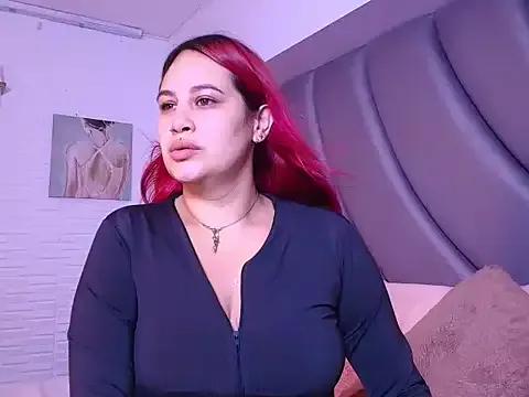 RenathaCherry from StripChat is Freechat