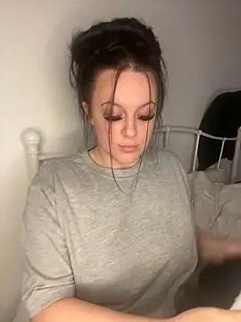 riri_bstvx from StripChat