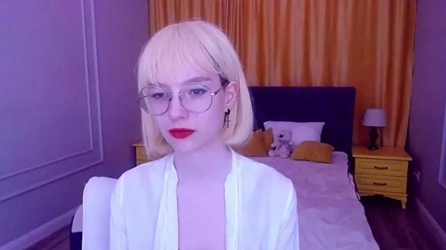 RiskyBeauty_1 from StripChat is Private
