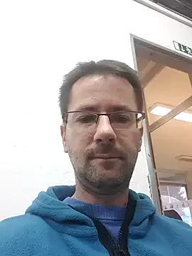 riskybusiness9090's avatar