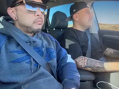 Try our girls live displays and explore the company of endless strippers, with beautiful physiques, vibrating toys and more.