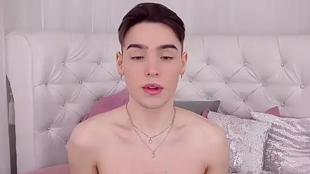 Photos of RobbyCharming from StripChat is Private