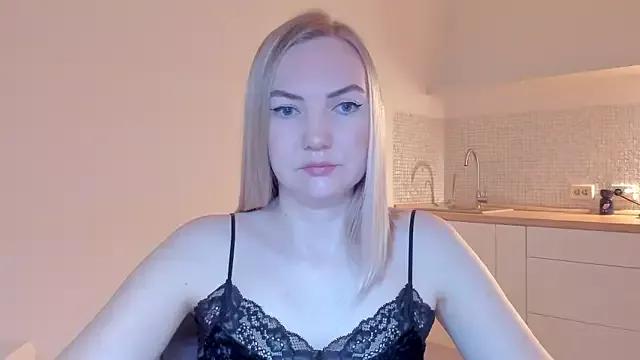 Try our girls live displays and explore the company of endless strippers, with beautiful physiques, vibrating toys and more.