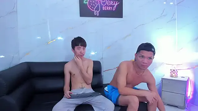 Avatar of Room_boys_hot