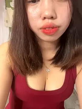 Try our girls live displays and explore the company of endless strippers, with beautiful physiques, vibrating toys and more.