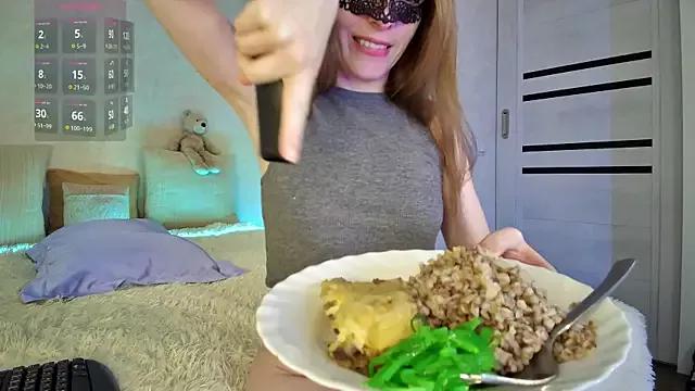 Roseaa from StripChat is Freechat