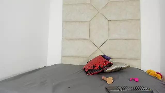 Rosse_Evans_3 from StripChat is Freechat