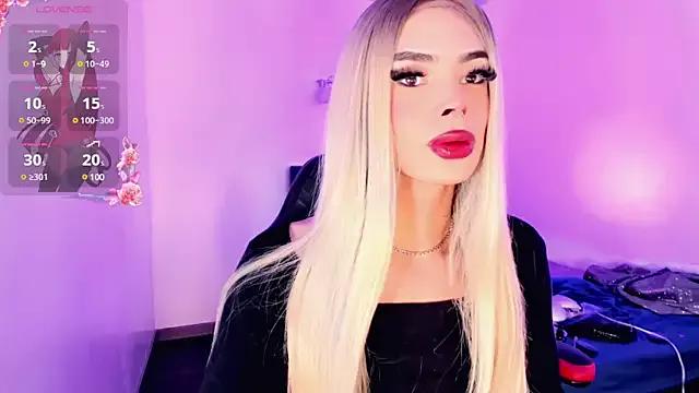 Rossedewitt_ from StripChat is Freechat