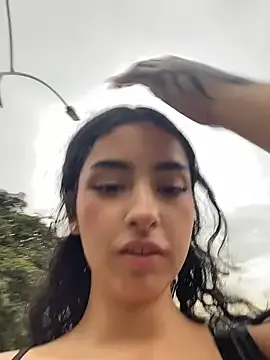 RosseMelody — Wet pussy flash pussy in public