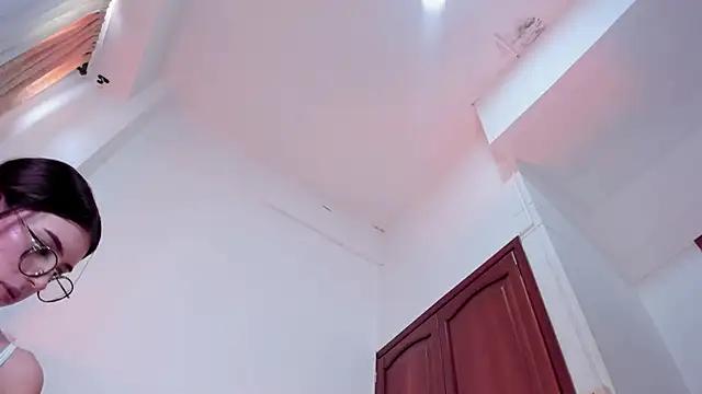 RossieWalker from StripChat