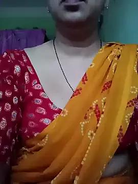 Rosy-B from StripChat is Freechat