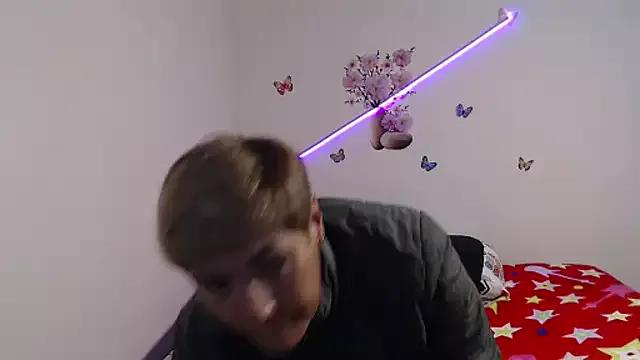 rosyxs1 from StripChat is Freechat