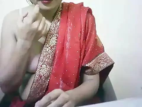 Rubi-Ji from StripChat is Freechat