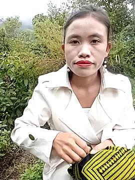 rubi_bae from StripChat is Freechat