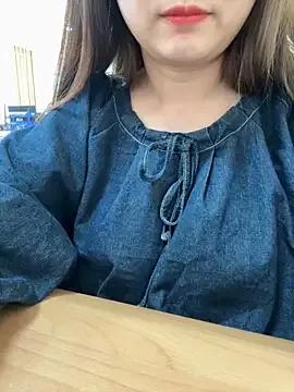 Ruby2000- from StripChat is Freechat