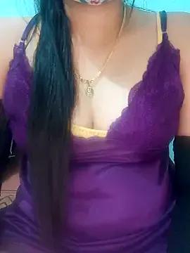Saanvi_kannadagirl from StripChat is Freechat